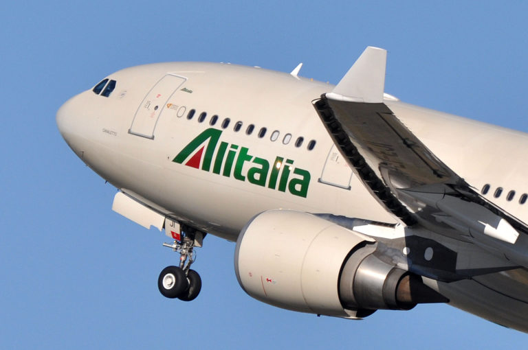 Alitalia abandons all flights from and to Milan