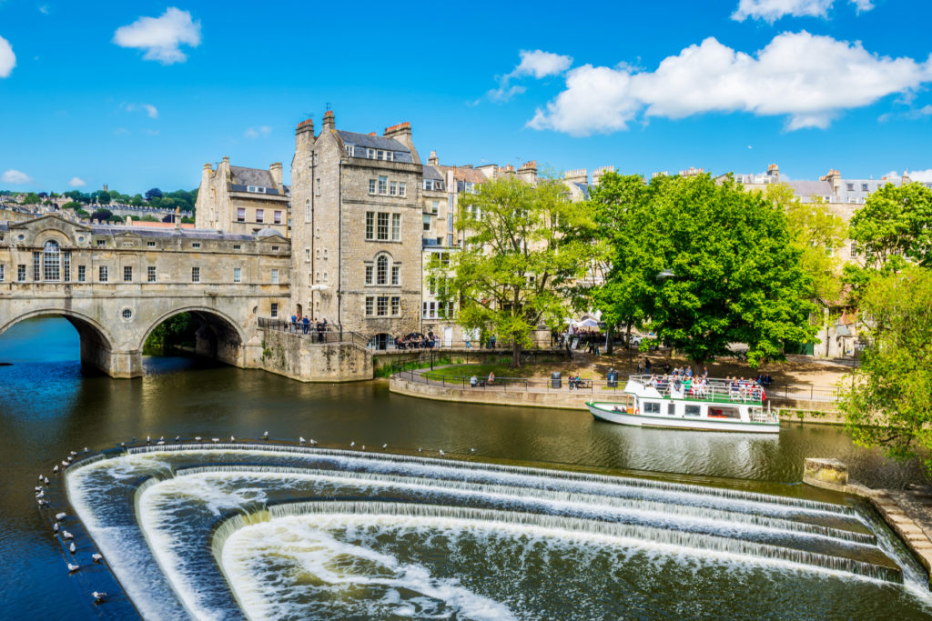 Romantic holiday in Paris? Try Bath now! Year-round destinations that can replace foreign holiday spots