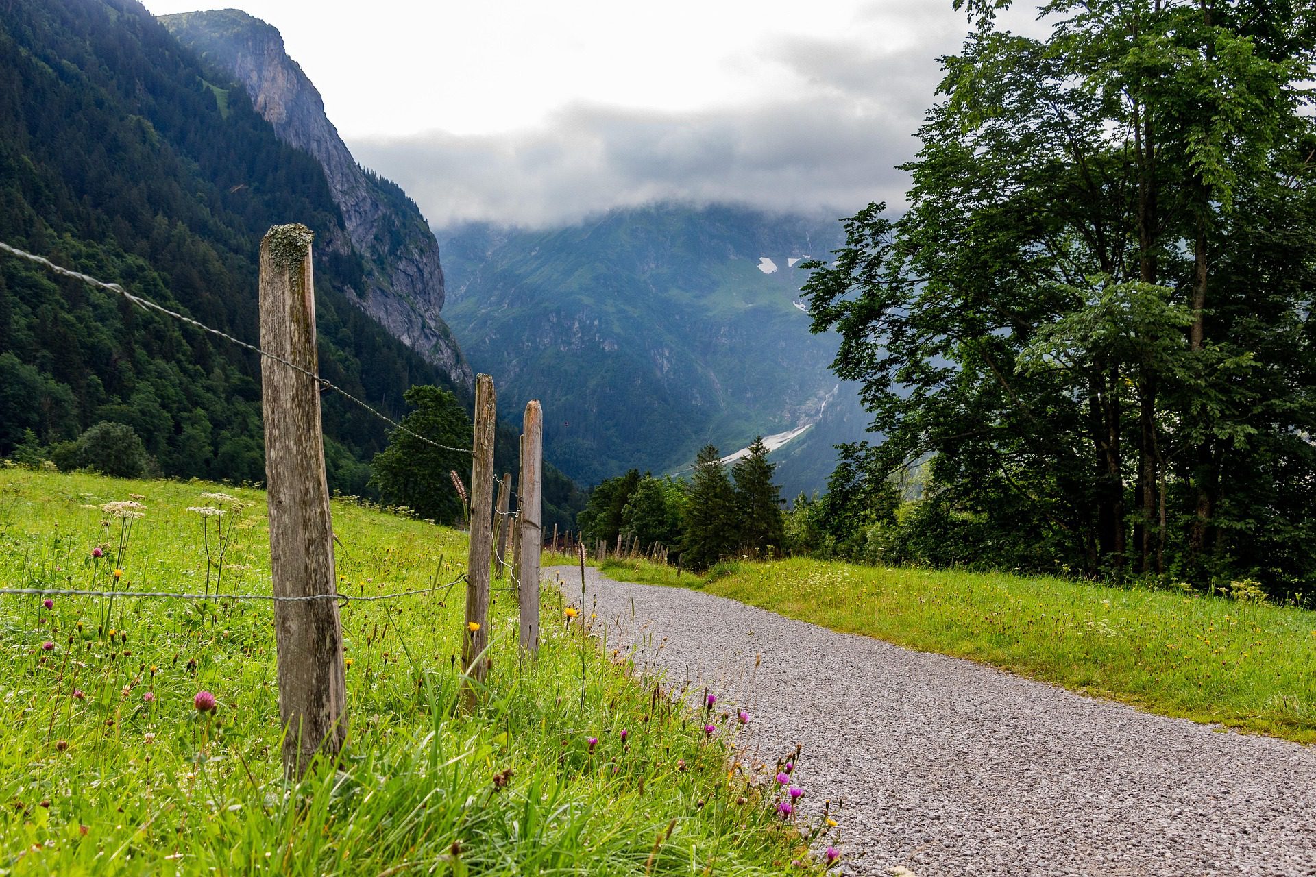 [TOP TREK] Switzerland: Private Lauterbrunnen & Mürren Alpine Hike