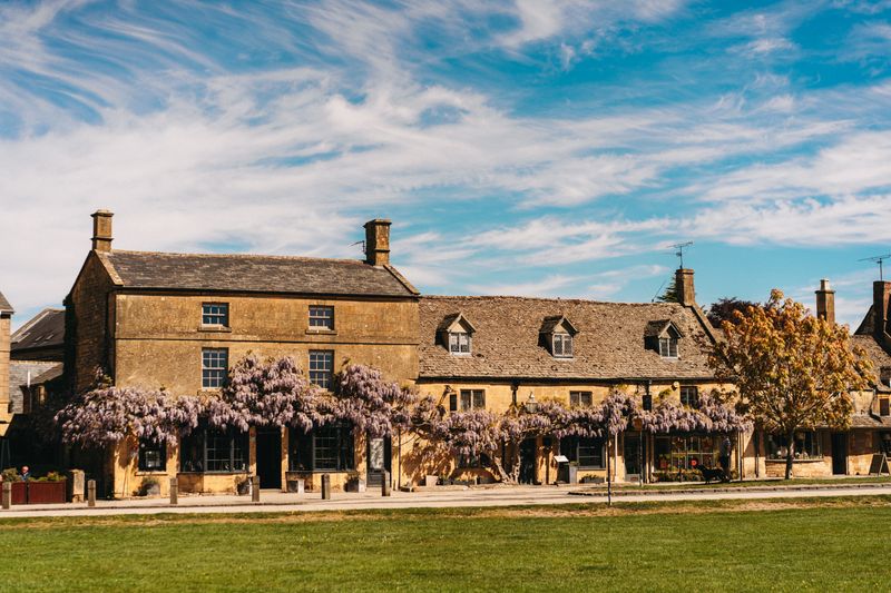 Cotswolds Hidden Gems: Free & Cheap Beyond the Postcards Cotswolds England 3