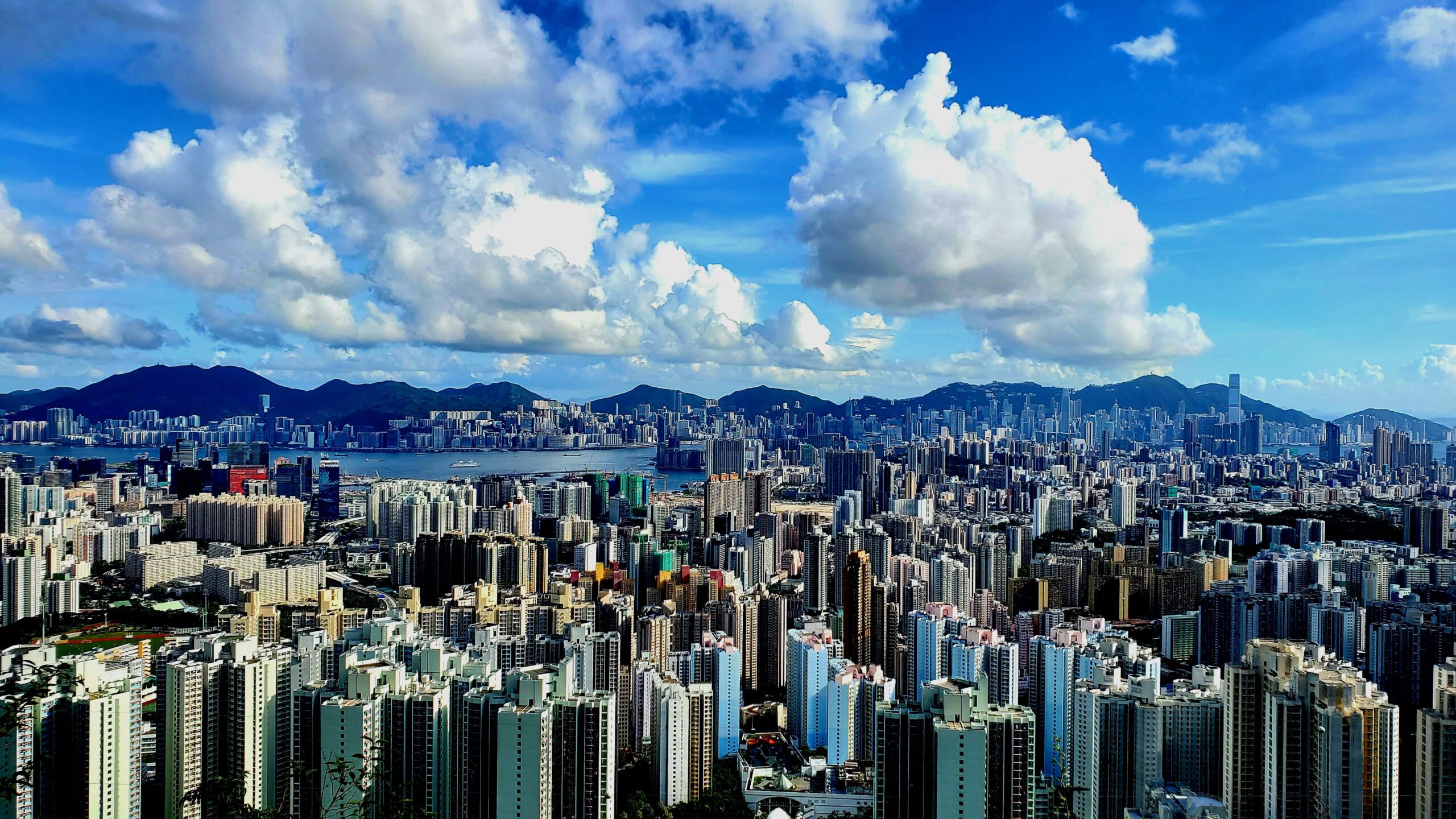 Hong Kong’s Free Skyline Views: Skip The Peak Crowds